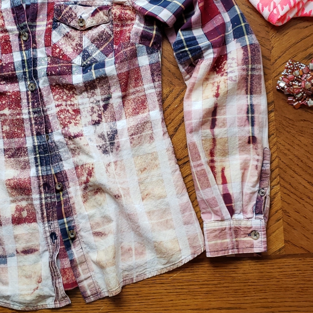 Redesigned Relaxed Perfection Plaid - All In - Picture 7 of 15